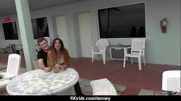 Novinha sapeca pelada